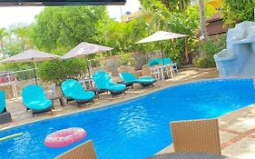 D' Franchesis Hostal